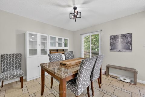 Photo 7 at 990 Anna Maria Avenue, Alcona, Innisfil