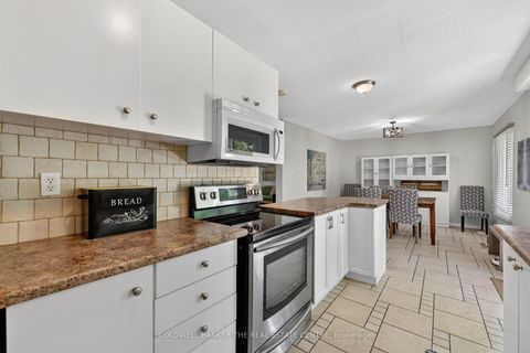 Photo 13 at 990 Anna Maria Avenue, Alcona, Innisfil