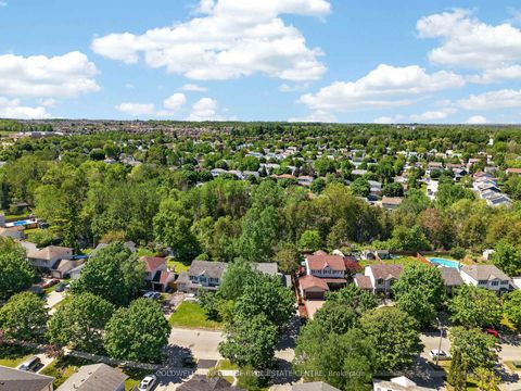 Photo 31 at 990 Anna Maria Avenue, Alcona, Innisfil