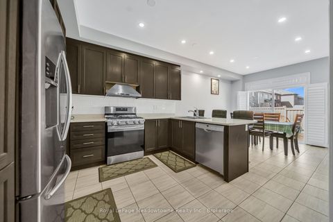 Photo 8 at 2218 Lozenby Street, Alcona, Innisfil