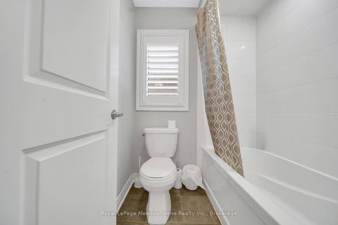Photo 14 at 2218 Lozenby Street, Alcona, Innisfil