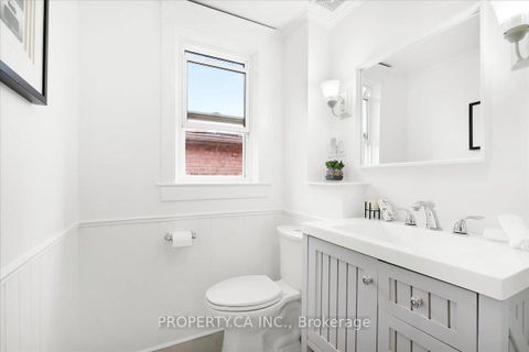 Photo 26 at 44 Beach View Crescent, Woodbine Corridor, Toronto