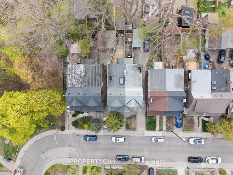 Photo 41 at 44 Beach View Crescent, Woodbine Corridor, Toronto