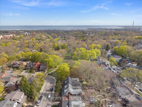 Photo 43 at 44 Beach View Crescent, Woodbine Corridor, Toronto
