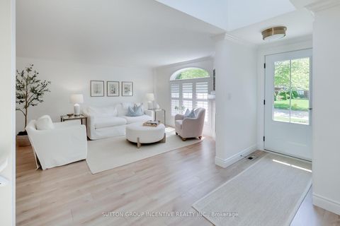 Photo 4 at 161 Columbia Road, Holly, Barrie