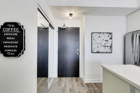 Photo 6 at 1608 - 50 Bruyeres Mews, Niagara, Toronto