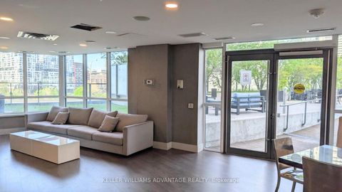 Photo 21 at 1608 - 50 Bruyeres Mews, Niagara, Toronto