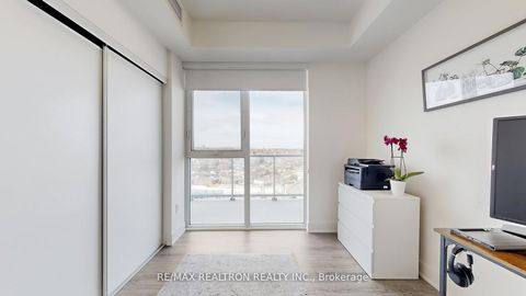 Photo 30 at 909 - 185 Deerfield Road, Central Newmarket, Newmarket