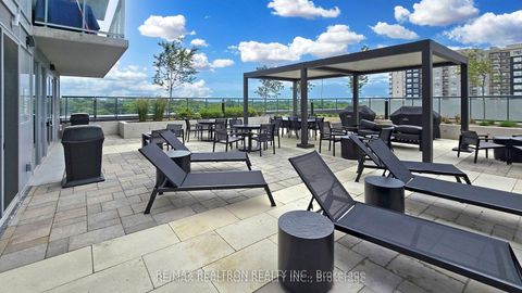Photo 49 at 909 - 185 Deerfield Road, Central Newmarket, Newmarket