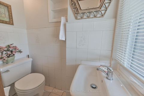 Photo 10 at 283 Derrydown Road, York University Heights, Toronto