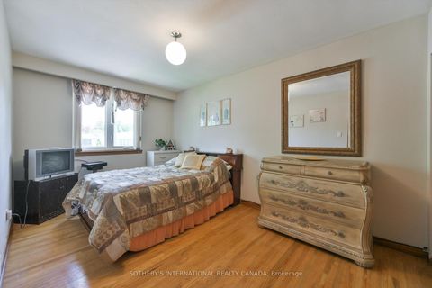 Photo 25 at 283 Derrydown Road, York University Heights, Toronto