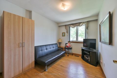 Photo 26 at 283 Derrydown Road, York University Heights, Toronto