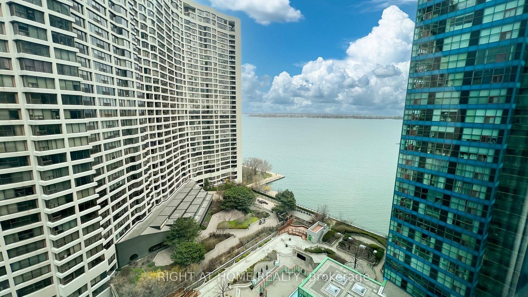2306 - 77 Harbour Square, Waterfront Communities C1, Toronto 