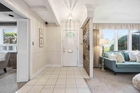 Photo 4 at 107 Fairglen Avenue, L'Amoreaux, Toronto