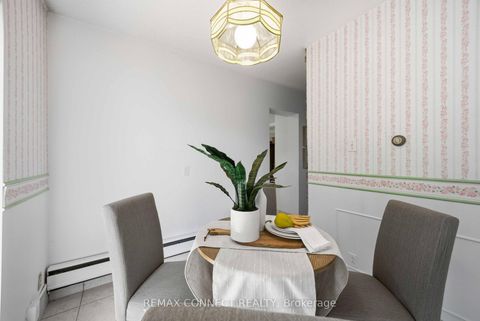 Photo 21 at 107 Fairglen Avenue, L'Amoreaux, Toronto