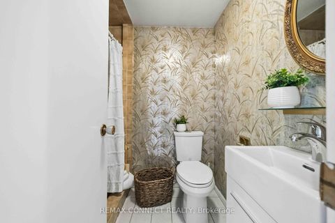 Photo 26 at 107 Fairglen Avenue, L'Amoreaux, Toronto