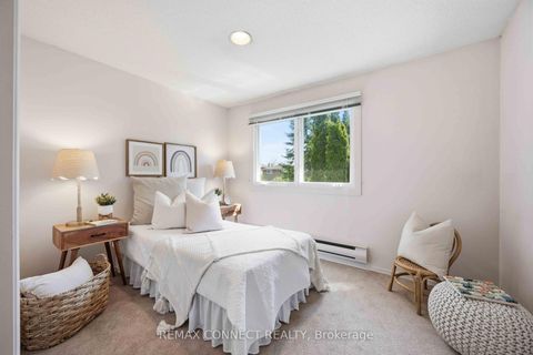 Photo 30 at 107 Fairglen Avenue, L'Amoreaux, Toronto