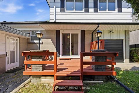 Photo 37 at 107 Fairglen Avenue, L'Amoreaux, Toronto