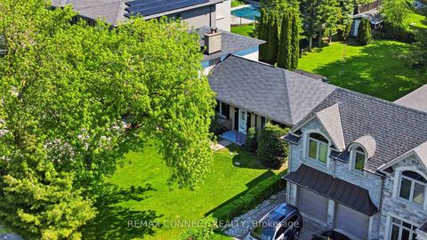 Photo 45 at 107 Fairglen Avenue, L'Amoreaux, Toronto