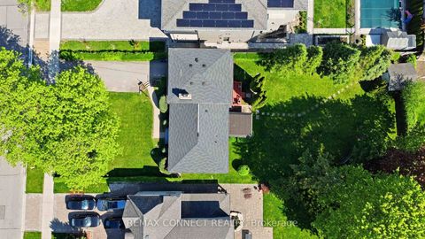Photo 46 at 107 Fairglen Avenue, L'Amoreaux, Toronto