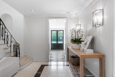 Photo 4 at 148 Forest Hill Road, Forest Hill South, Toronto