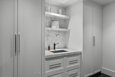 Photo 18 at 148 Forest Hill Road, Forest Hill South, Toronto