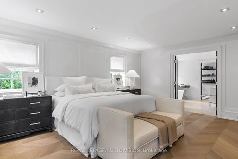 Photo 21 at 148 Forest Hill Road, Forest Hill South, Toronto