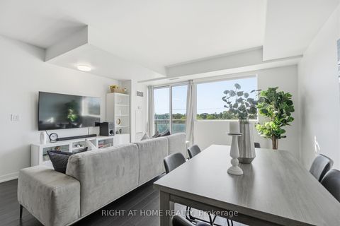 Photo 6 at 411 - 5101 Dundas Street W, City Centre West, Toronto