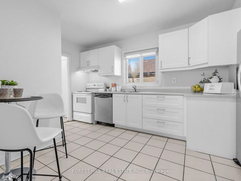 Photo 18 at 101 Whitley Avenue, CFB, Toronto