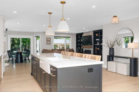 Photo 5 at 151 Wildwood Trail, Ardagh, Barrie