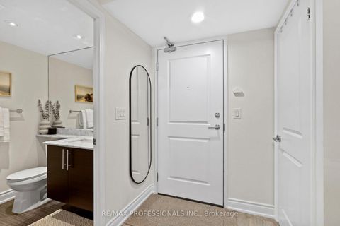 Photo 1 at 909 - 125 Western Battery Road, Niagara, Toronto