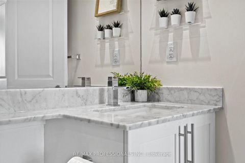Photo 24 at 909 - 125 Western Battery Road, Niagara, Toronto