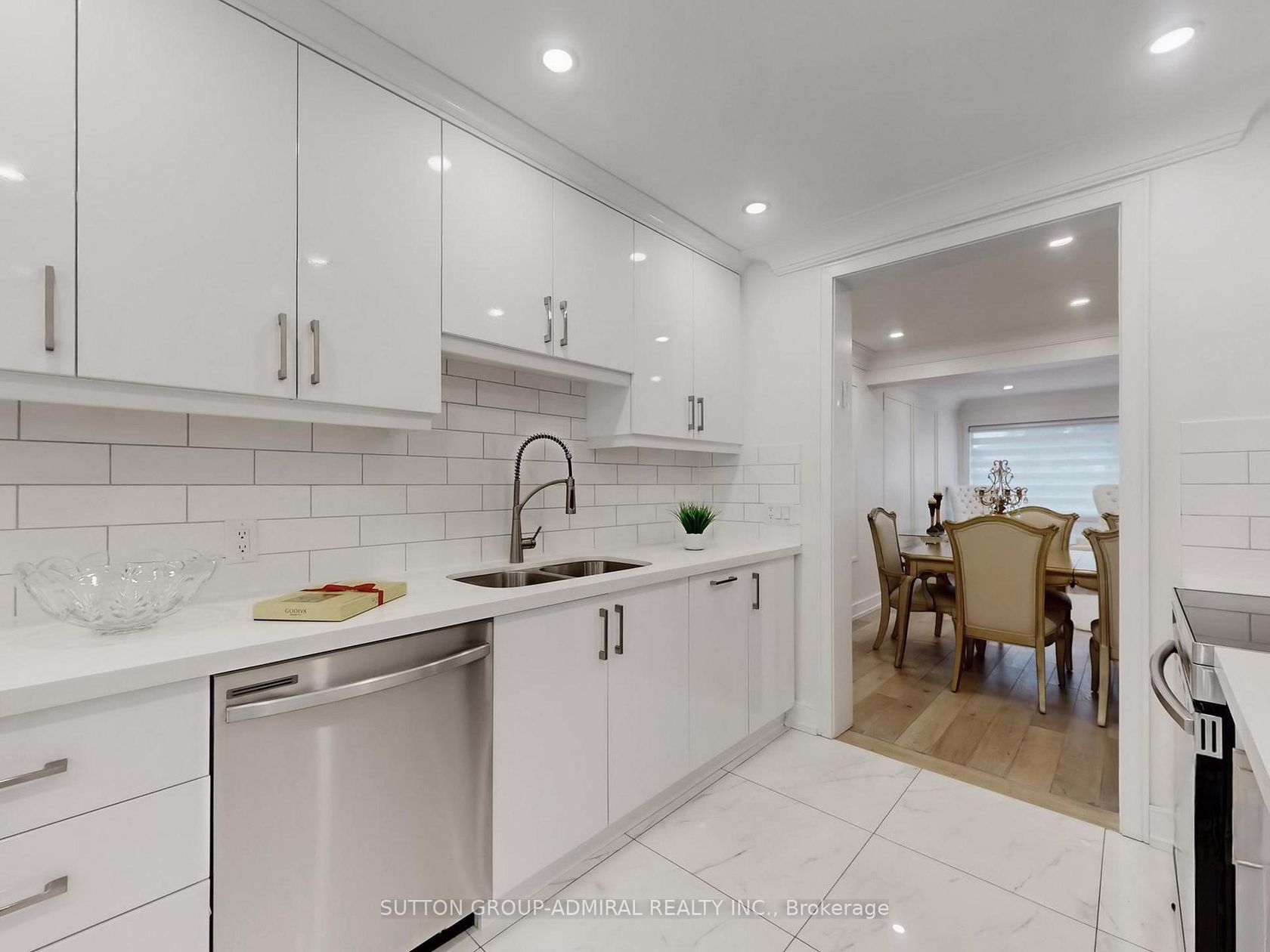 2 - 296 Torresdale Avenue, Branson, Toronto 