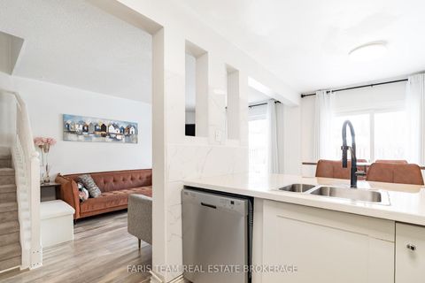 Photo 6 at 233 Stanley Street, East Bayfield, Barrie