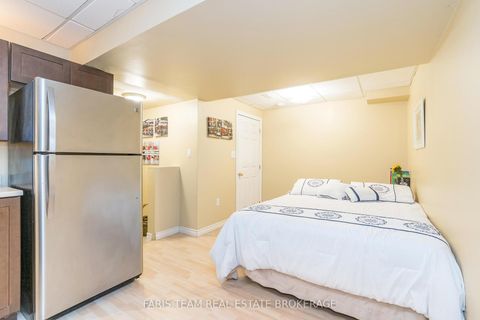 Photo 22 at 233 Stanley Street, East Bayfield, Barrie