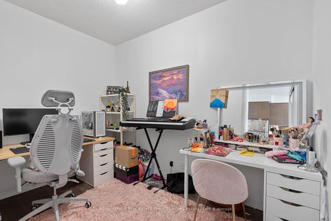 Photo 16 at 613 - 98 Lillian Street, Mount Pleasant West, Toronto