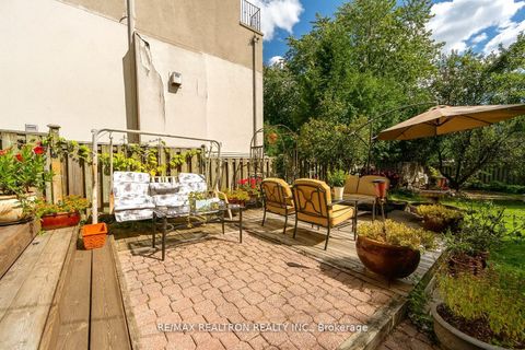 Photo 5 at 663 Woburn Avenue, Nortown, Toronto