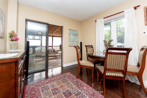 Photo 13 at 663 Woburn Avenue, Nortown, Toronto