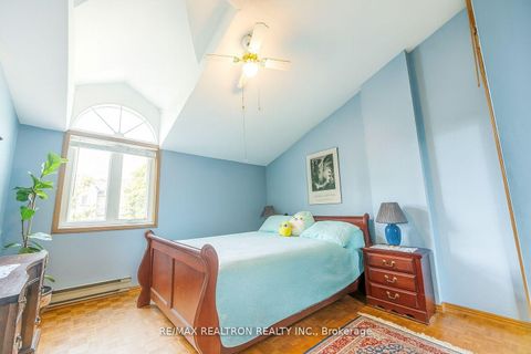 Photo 20 at 663 Woburn Avenue, Nortown, Toronto