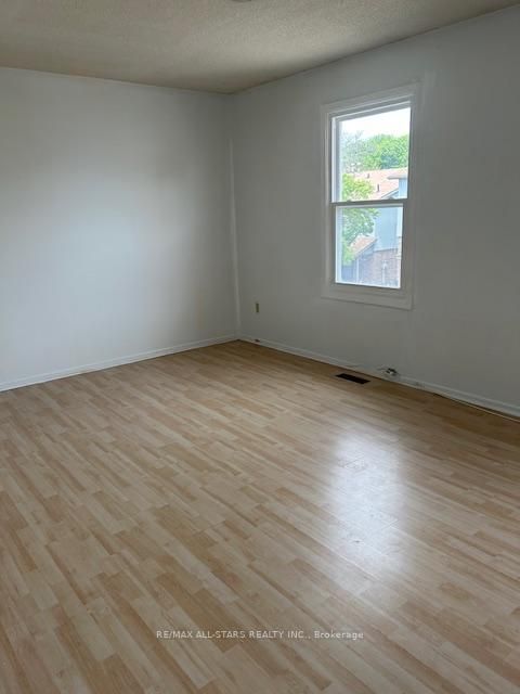 Photo 4 at 82 - 201 Alexmuir Boulevard, Agincourt North, Toronto