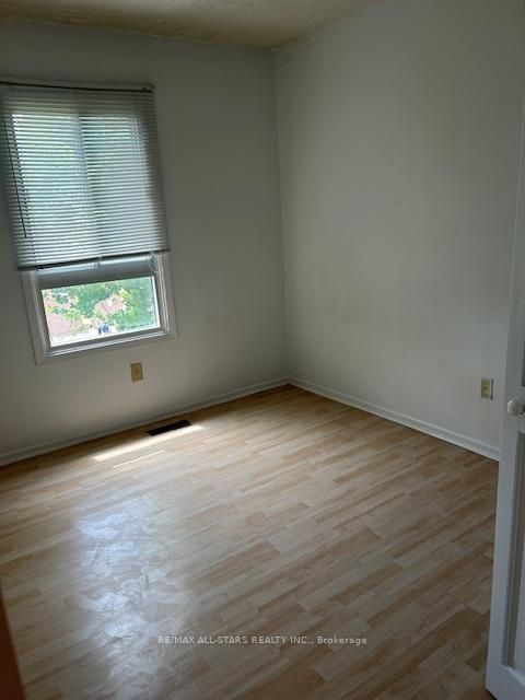 Photo 8 at 82 - 201 Alexmuir Boulevard, Agincourt North, Toronto