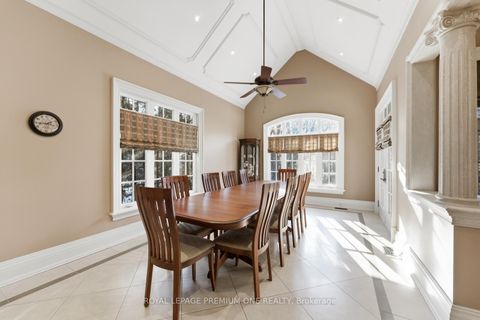 Photo 17 at 155 Cook's Mill Crescent, Patterson, Vaughan