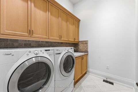 Photo 30 at 155 Cook's Mill Crescent, Patterson, Vaughan