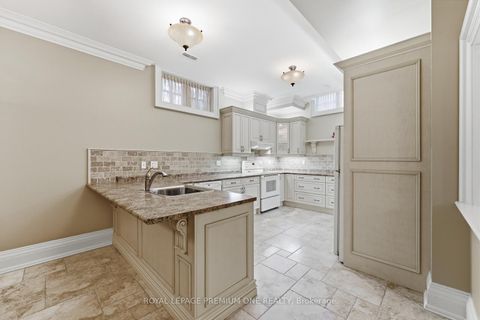 Photo 34 at 155 Cook's Mill Crescent, Patterson, Vaughan