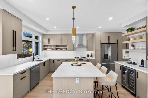 Photo 13 at 41 St Andrews Boulevard, The Westway, Toronto