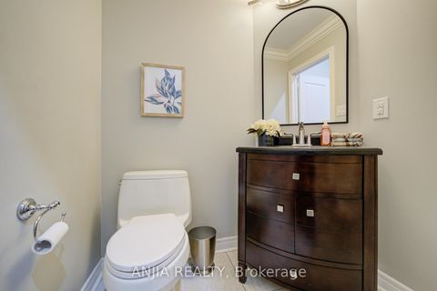 Photo 12 at 64 Frederick Stamm Crescent, Berczy, Markham