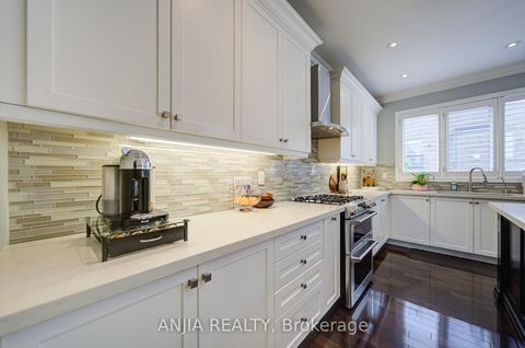 Photo 20 at 64 Frederick Stamm Crescent, Berczy, Markham