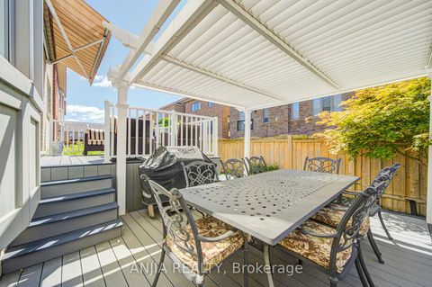 Photo 23 at 64 Frederick Stamm Crescent, Berczy, Markham