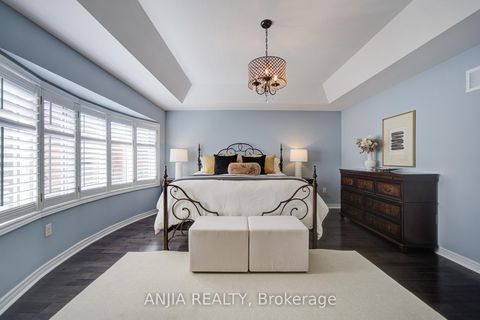 Photo 33 at 64 Frederick Stamm Crescent, Berczy, Markham