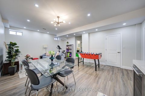 Photo 40 at 64 Frederick Stamm Crescent, Berczy, Markham